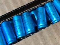 Antique Dutch BIANCHI Philips 10V640UF Axial Fever Filter Aluminum Electrolytic Capacitor