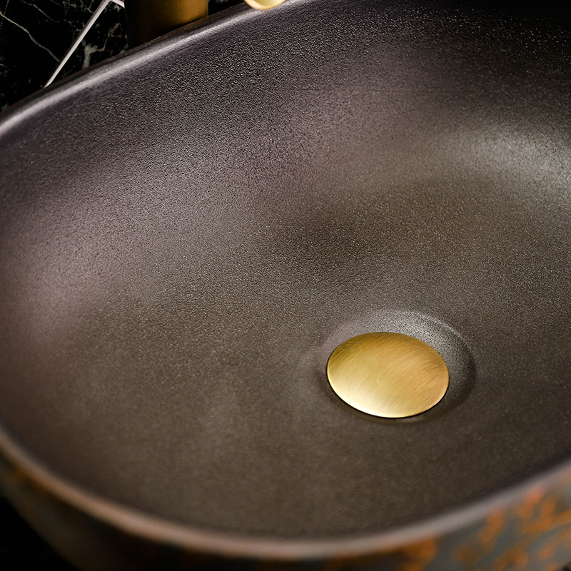 On the ceramic lavabo oval antique creative sanitary ware for household decoration art the pool that wash a face basin, toilet