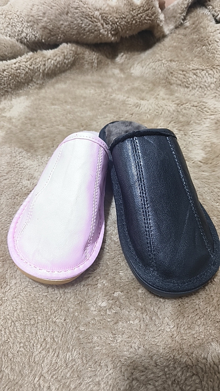 Sheepskin Slippers for Men and Women Sheepskin Slippers for Men and Women