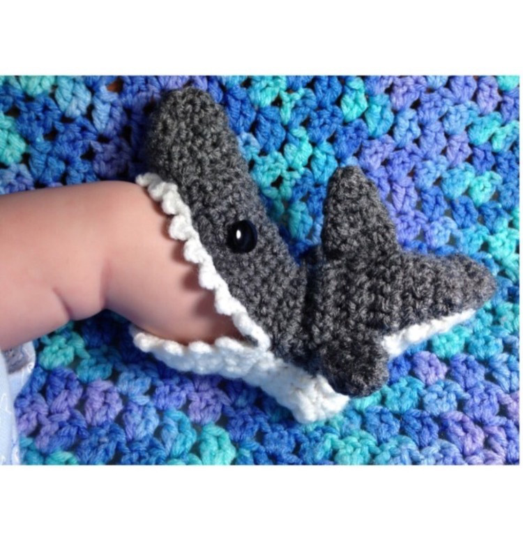 New shark socks parent-child models of baby crochet illustration socks drawings wool knitting manual diy tutorial