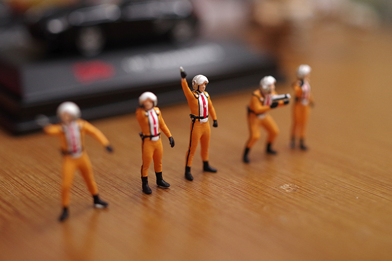 Haraeda Jin, the First Ultraman Human Form Miniature Figure, Microscale Scientific Special Investigation Team 1/64 87 100
