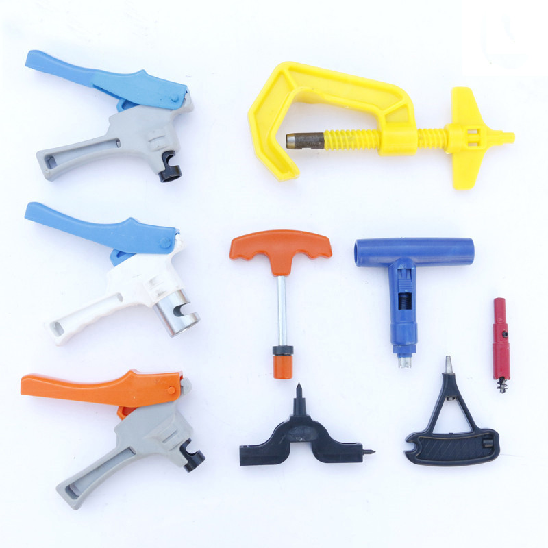 Micro Spray Pe hose drip irrigation with 16 puncher by-pass valve driller mounting nozzle drip-head drillers agricultural