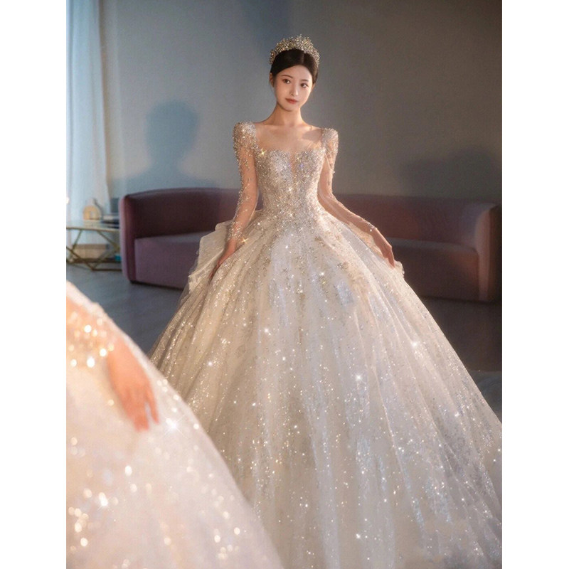 Французское легкое свадебное платье 2025 new bride из небольшой основной пряжи в стиле ретро с высококачественной текстурой, зимнее платье с длинными рукавами, простое и легкое