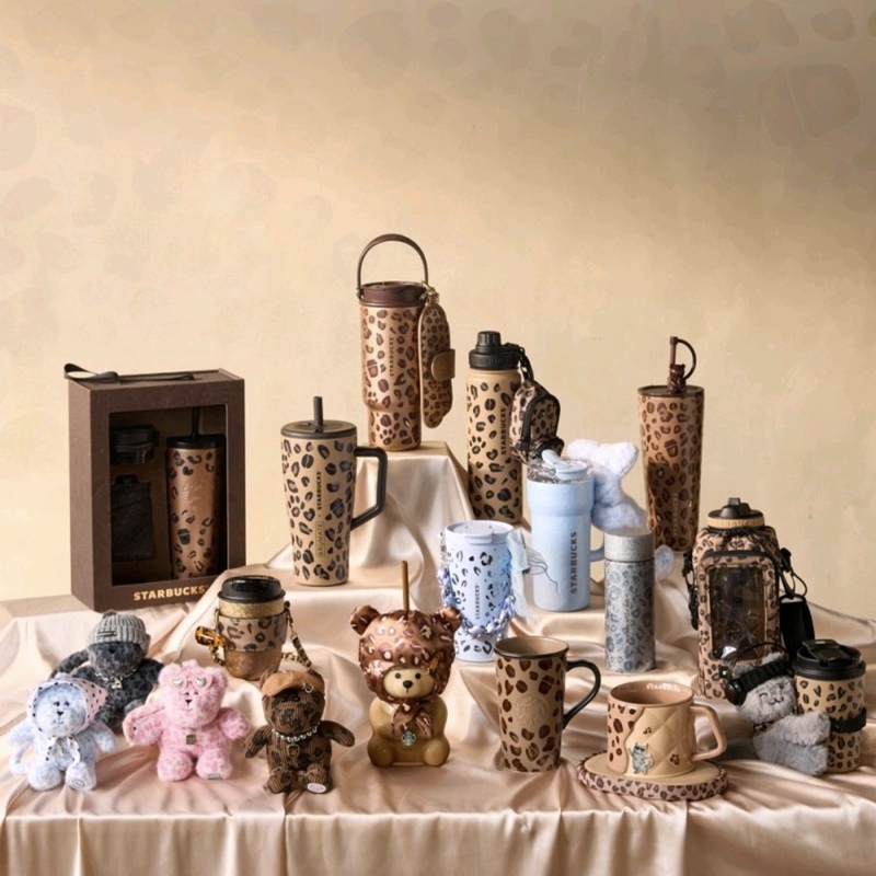 Starbucks Cup with Leopard Print, Coffee-Themed, Bear-Themed, Store Manager, Glass Straw, Mug, Insulated, Desktop, Large Capacity, High Aesthetic Value Water Cup