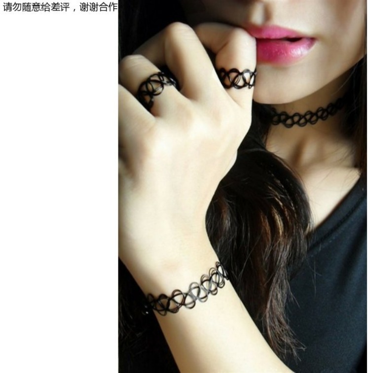 Châu Âu và Hoa Kỳ retro hình xăm rỗng dệt câu cá dây đàn hồi vòng tay vòng chân vòng chân đùi chuỗi hình ảnh nữ - Vòng chân vòng chân bạc tây tạng