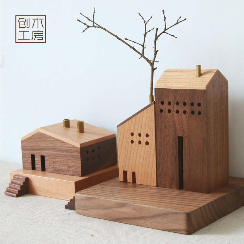 (Small House Floral) Day-style wooden house with flower arrangement Home Decorative Creative Incense Furnace Crewery House