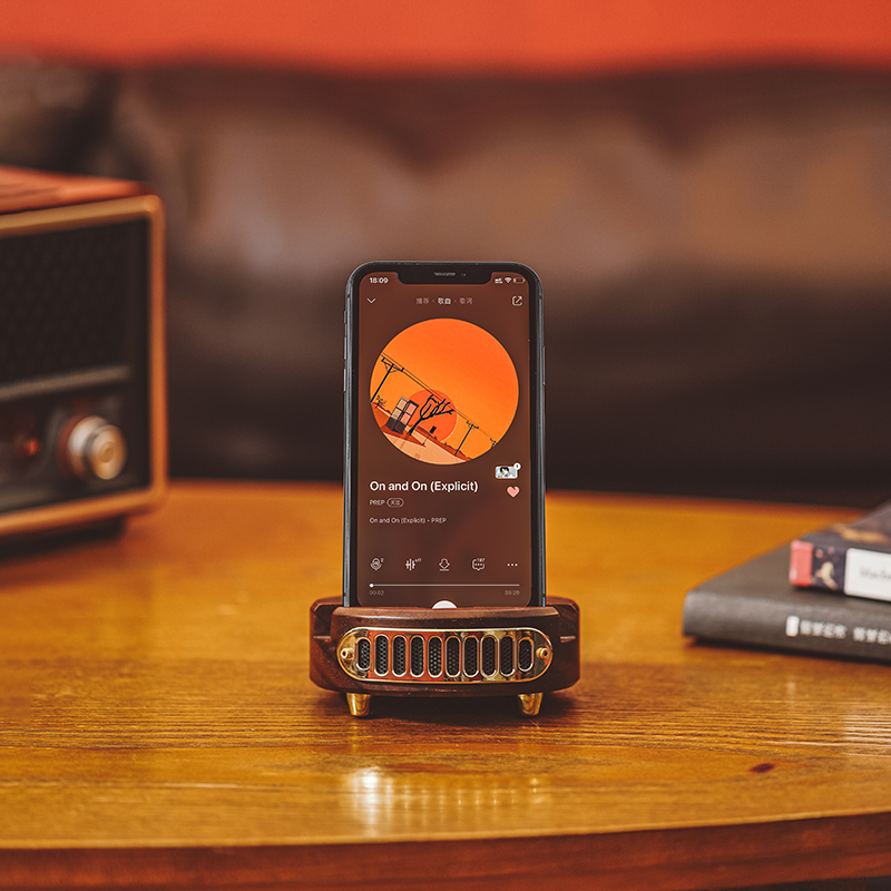 (Black Gold Rider) Wireless Bluetooth Small Speaker Retro Wood Sound Creative Portable Low Sound Cannon Opener