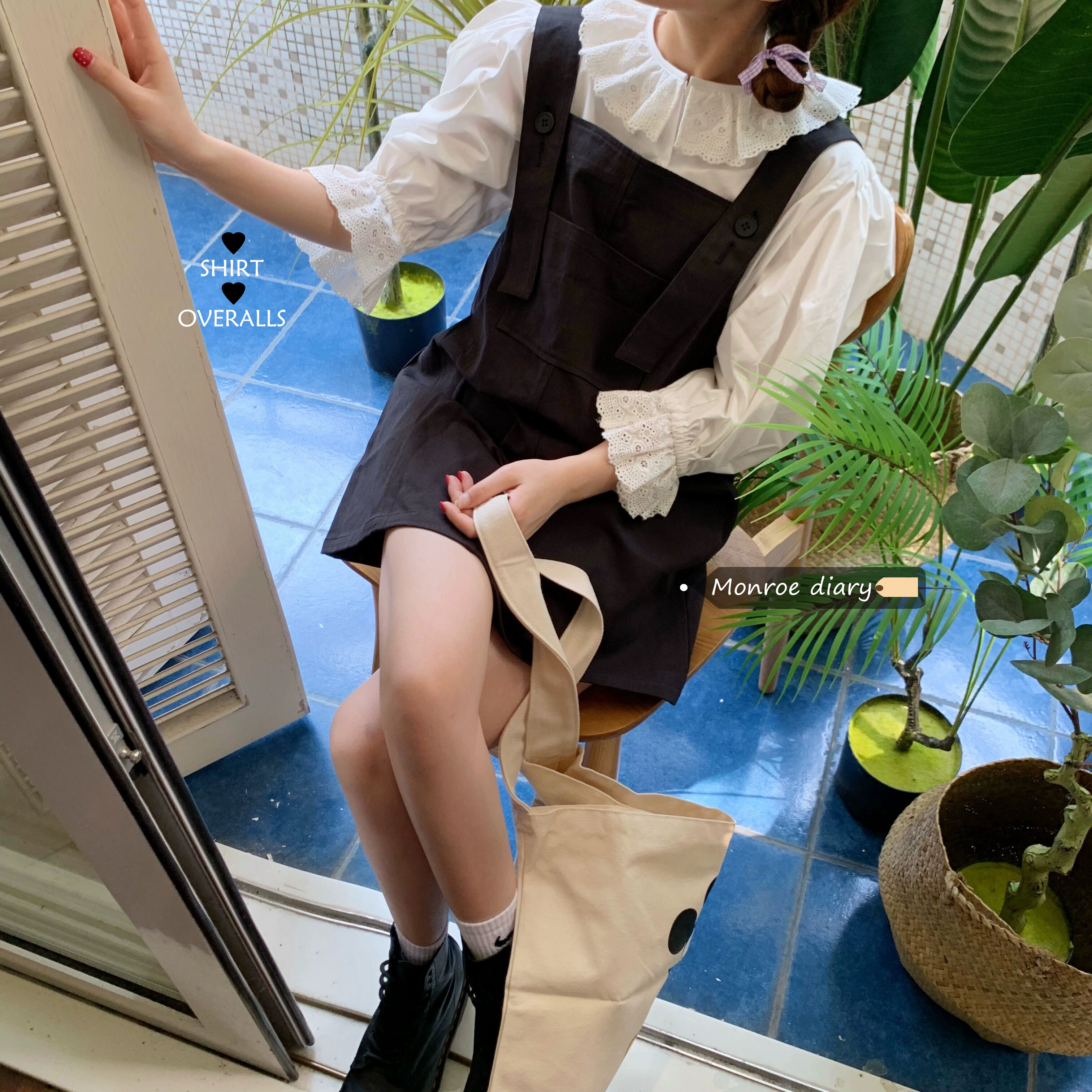 Đầm suông lão hóa màu đen dây đeo 2020 mùa hè mới của phụ nữ Hàn Quốc lỏng lẻo váy không tay váy ngắn - Váy eo cao