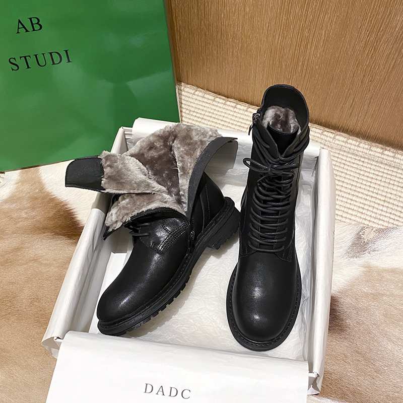 Thick-haired ann Martin boots women's winter British plus velvet 2022 new sheepskin wool one-piece snow boots waterproof and non-slip