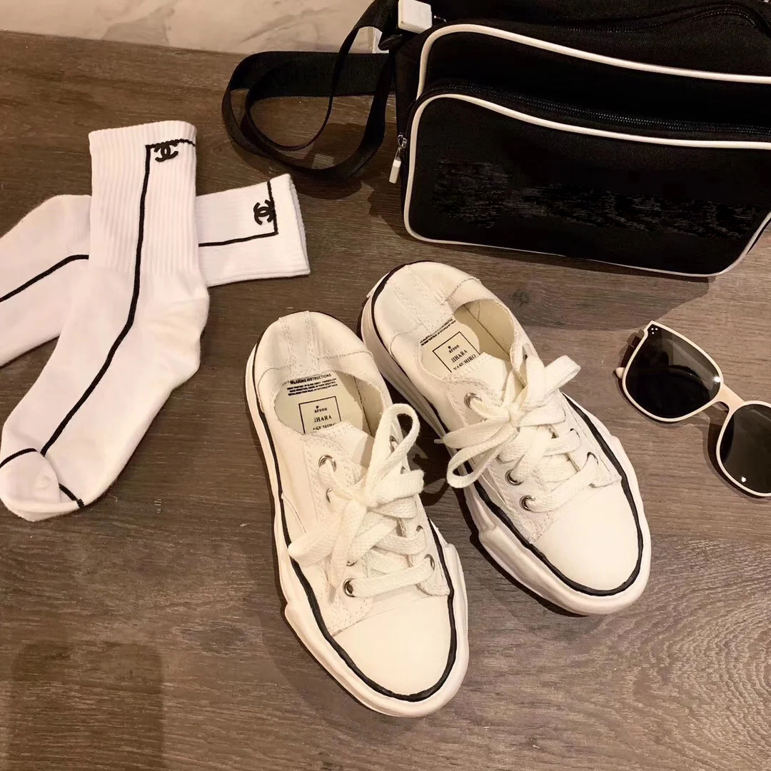 Zhang Dayi same small white shoes dissolved canvas shoes female college female flat shoes concave shape molding tide shoes casual shoes