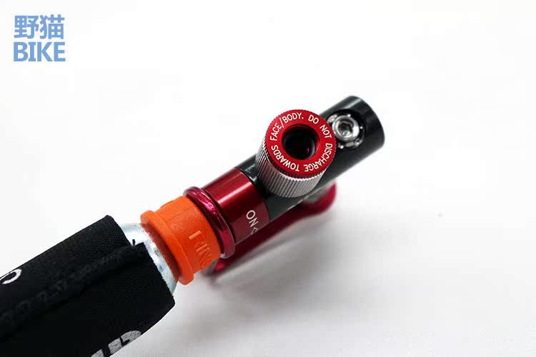 Pompe à vélo - Ref 2387992 Image 5