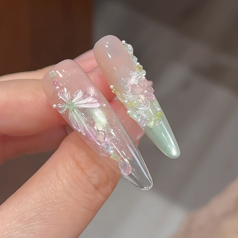 High-Quality Spring Flowers, Ice-Clear Butterfly Handmade Wearable Nails High-Quality Spring Flowers, Ice-Clear Butterfly Handmade Wearable Nails