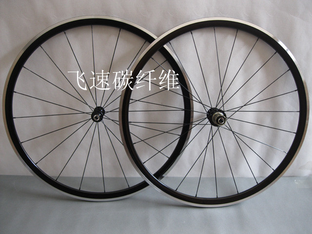 Roues de vélo - Ref 2371370 Image 6