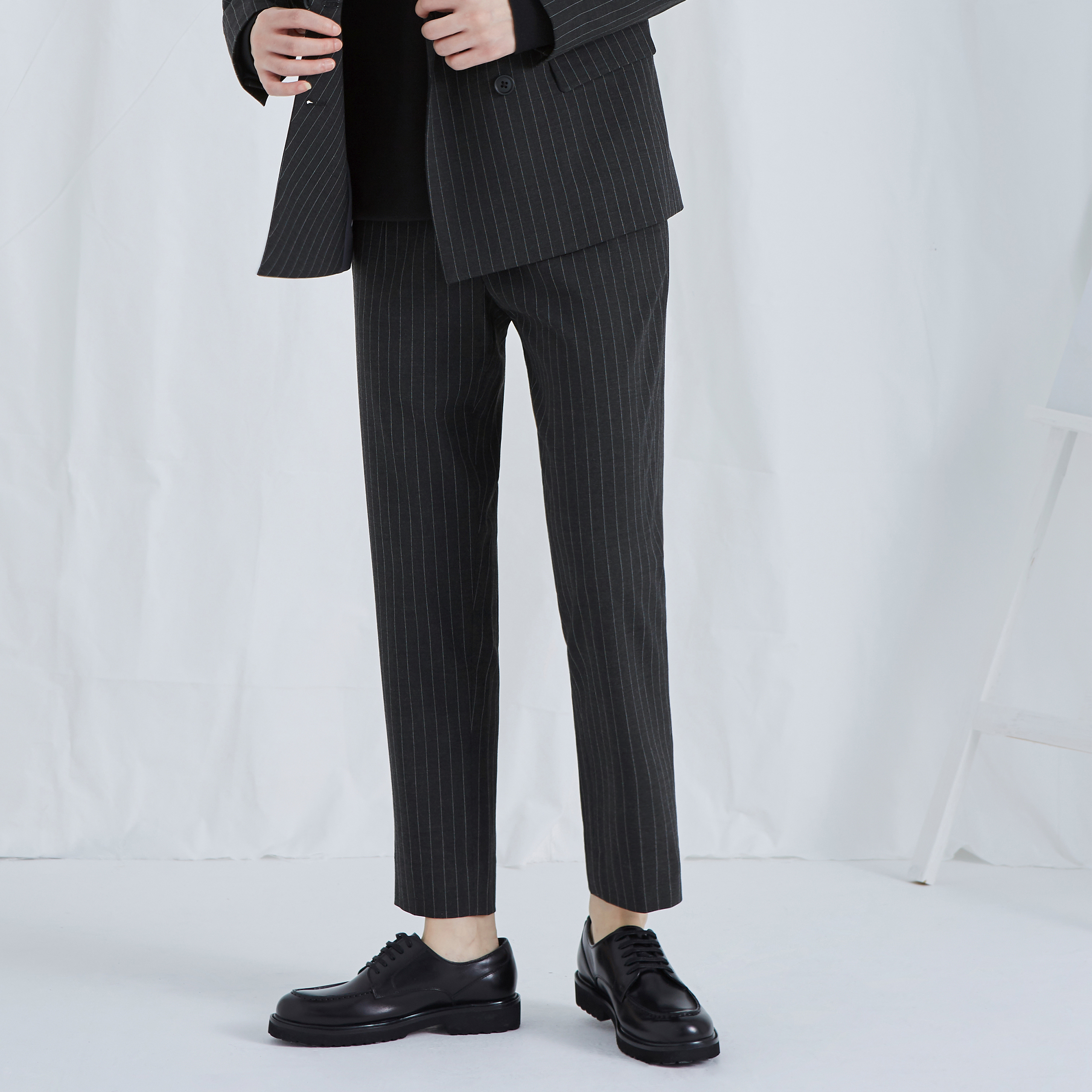 Knighttom spring and autumn neutral and handsome black and gray vertical striped nine-point trousers suit pants loose casual pants
