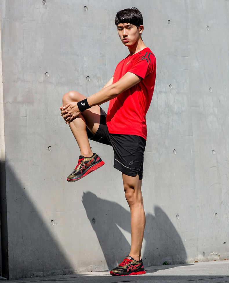 Asics 亚瑟士 Gel-Nimbus 21 顶级缓震型男式跑鞋 镇店之宝+优惠码折后￥609 中亚Prime会员免运费直邮到手约￥678