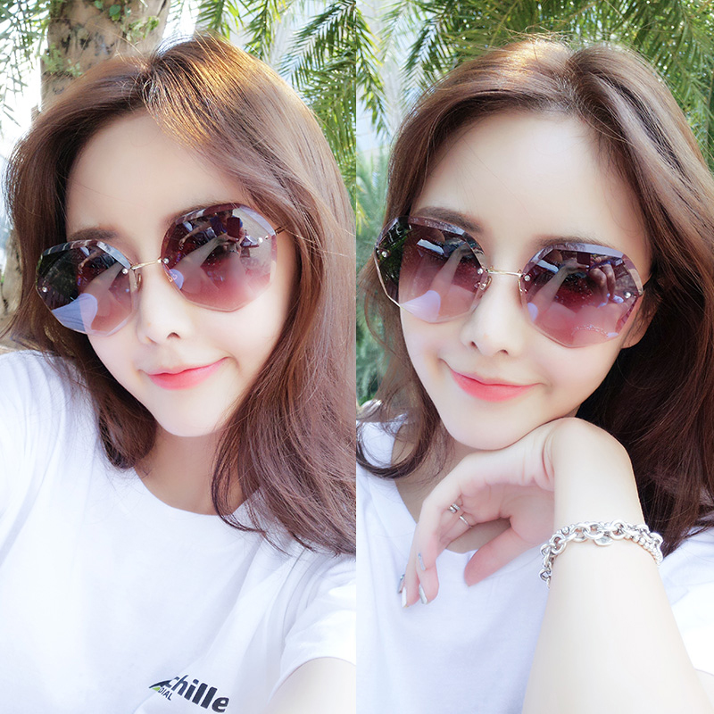 2021 new cut edge frameless sunglasses female Korean version of the tide anti-UV net red glasses street shot big face is thin