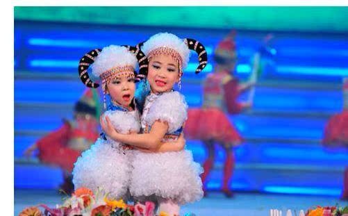 Mới nhỏ sen phong cách cừu chăn cừu nhảy quần áo trẻ em quần áo động vật cừu trang phục cừu biểu diễn trang phục biểu diễn sân khấu cho bé