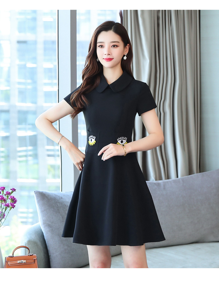 doll collar dress