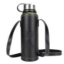 Large capacity military green double layer vacuum stainless steel outdoor travel portable sports heat preservation kettle 1100ML with leather case