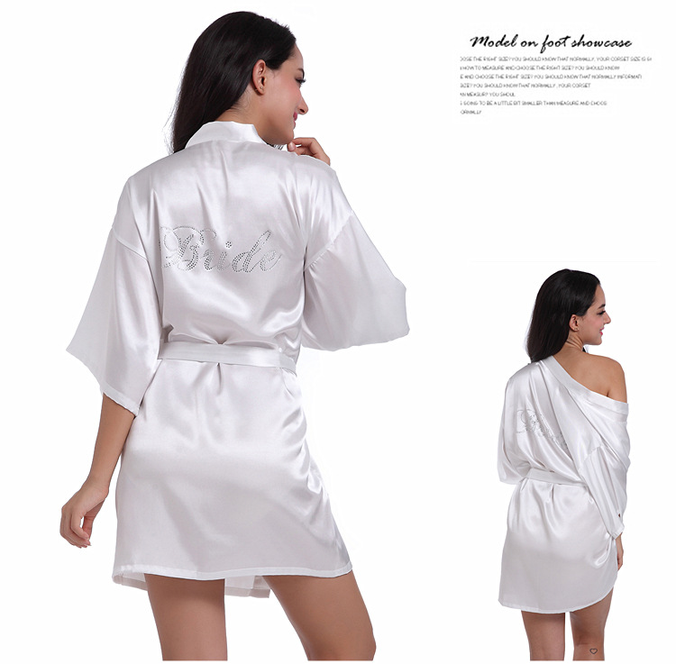 Váy cưới áo cưới áo choàng áo nữ mùa thu sexy băng lụa áo choàng tắm dài áo choàng tắm phù dâu đám cưới đồ ngủ đồ ngủ nam