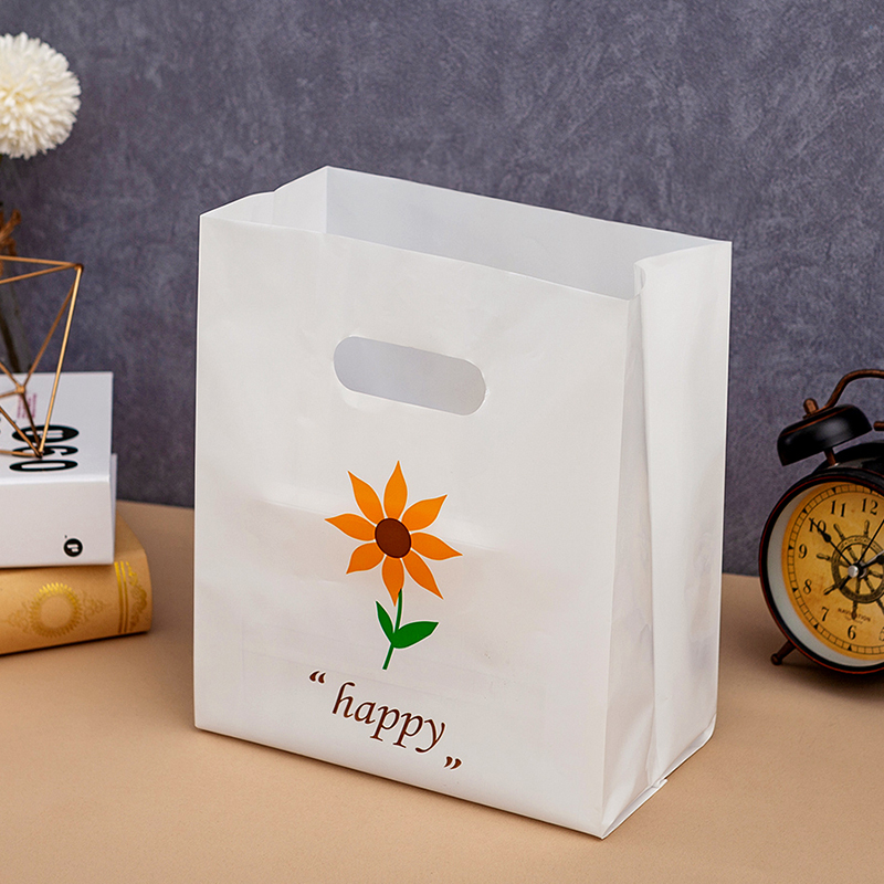 Clothing Cosmetics accessories Shopping handbag Dingding to make a children's clothing Dress Gift Plastic Bag CUSTOM LOGO