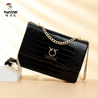 Черный, крокодиловый принт