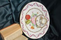 Super beautiful hand-painted large disc