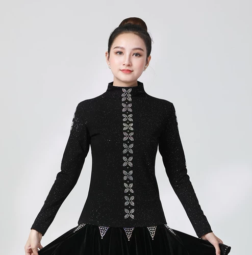 Осенний демисезонный приятный телу модный утепленный лонгслив