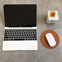 Светло-коричневый