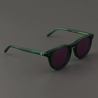 Зеленый сиреневый объектив