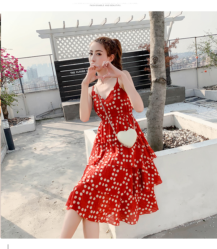 DABI 韓國風名媛細肩帶波點蛋糕v領時尚無袖洋裝 DABI 韓國風名媛細肩帶波點蛋糕v領時尚無袖洋裝