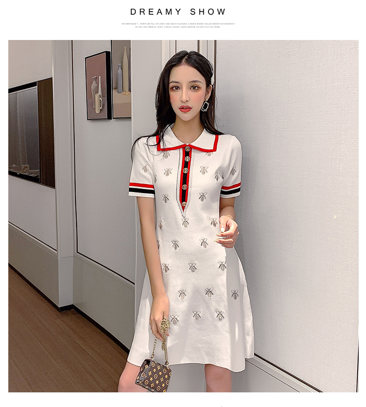 VK旗艦店 韓系娃娃領蜜蜂刺繡針織短袖洋裝