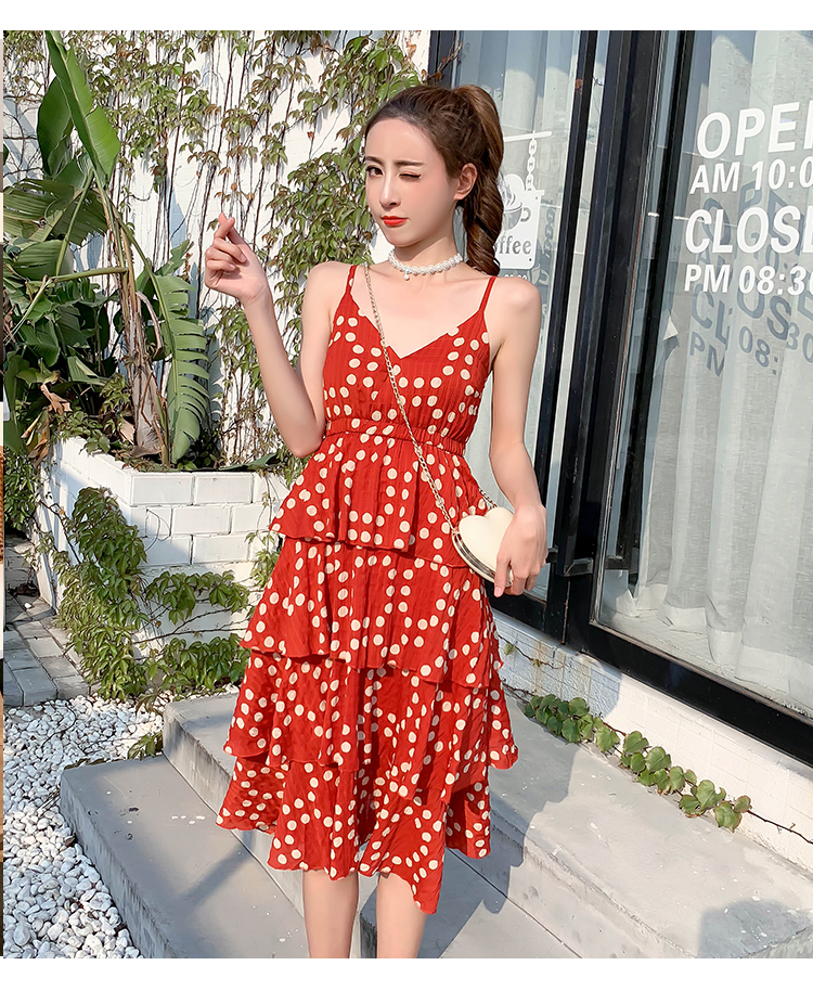 DABI 韓國風名媛細肩帶波點蛋糕v領時尚無袖洋裝 DABI 韓國風名媛細肩帶波點蛋糕v領時尚無袖洋裝