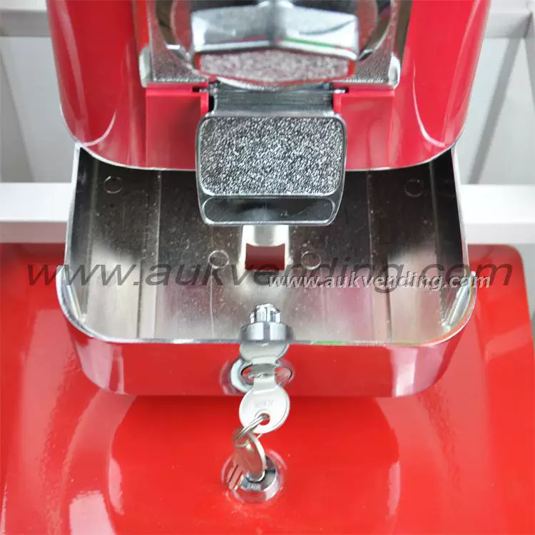 Automatic bouncy ball, capsule toy