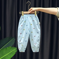 Темно -синяя машина