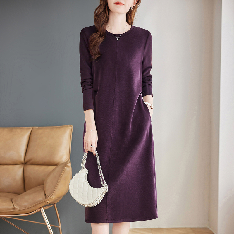 Purple Long-Sleeved Dress for Women 2026 New Early Autum Classy Plus-Size Women's Classy Straight Skirt