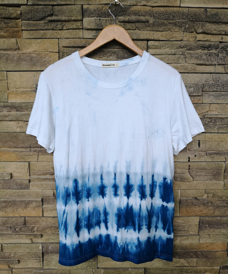 (Blue Indigo) Original plant indigo dyed indigo batik T-shirt custom tie-dyed Danzhai batik