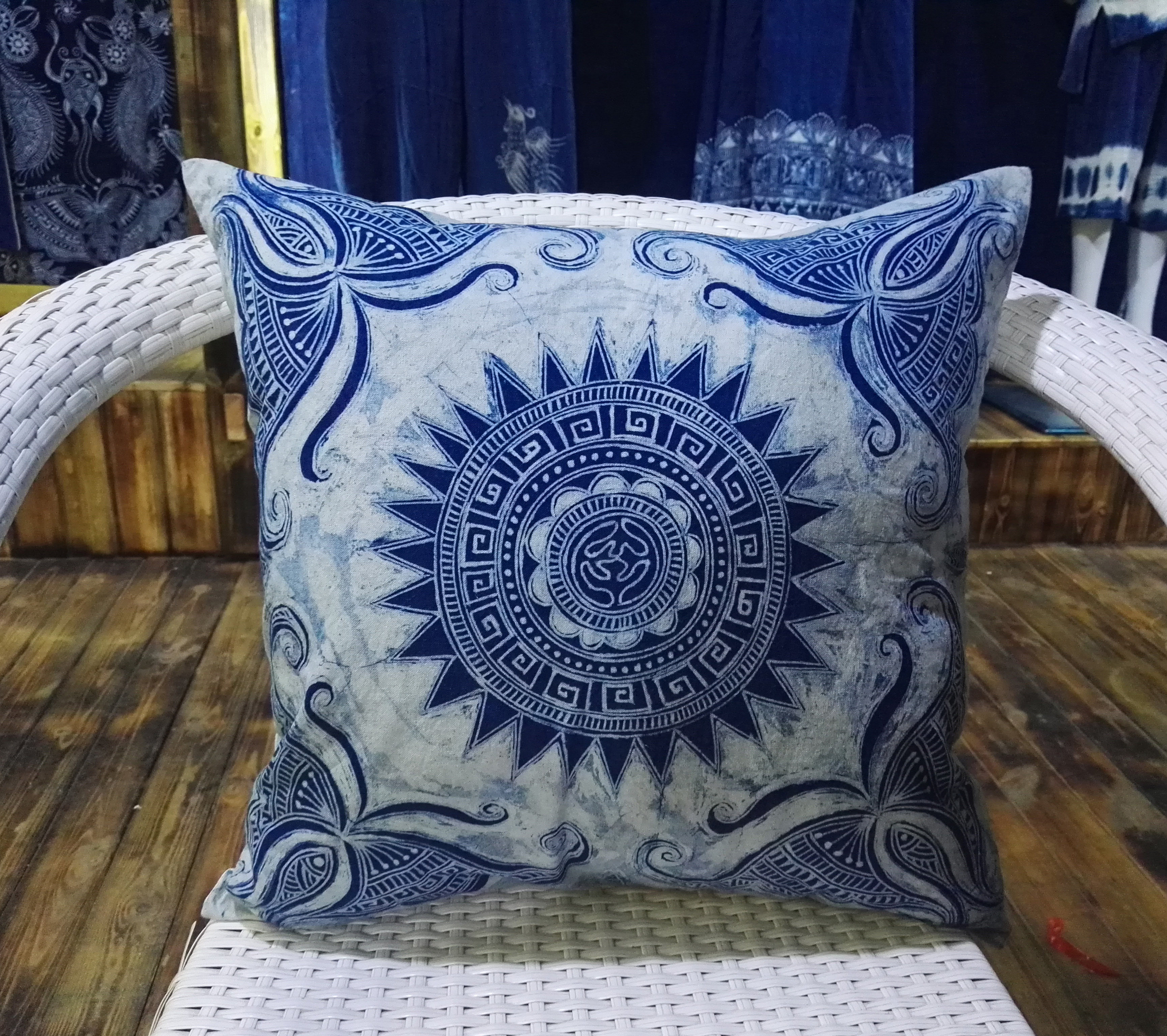 Wax dye cushion cushion pillow pillow set custom processing non-remains of aoeth wax dyeing technology experience