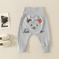 Цветные уши серые