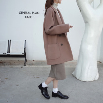 Japanese retro Hepburn style woolen coat 2021 autumn and winter New long woolen coat female small man Korean version