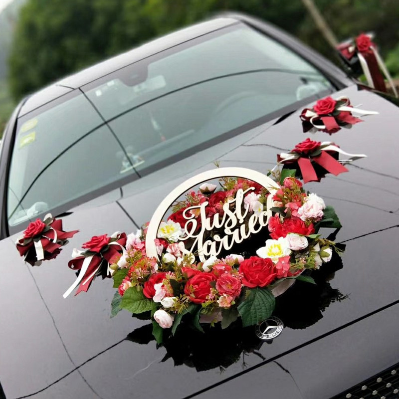 Forest department main wedding car decoration front flower set small red book simulation rose wedding ceremony vice team decoration non-flowers