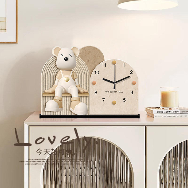 2025 New Violent Bear Living Room Clock, Creative Clock, Wall Clock, Home Desk Clock, Light Luxury High-End Clock