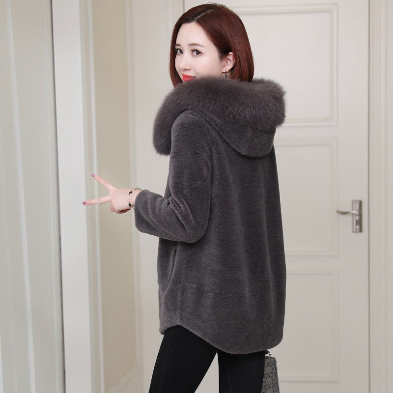 zqqz sheep shearling coat women's mid-length version 2022 winter new fox fur collar particle wool fur coat 8730