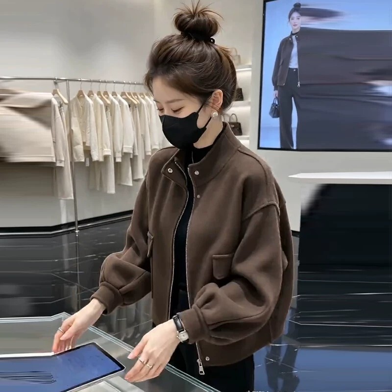 Korean Chic and Unique Short Jacket for Women, 2026 Autumn New Design, Exquisite and Distinctive Short Coat Top
