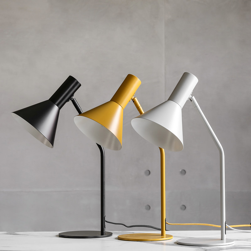 Spot NORHOR Nordic expression genuine Danish frandsen LYSS bedside table lamp simple modern iron art