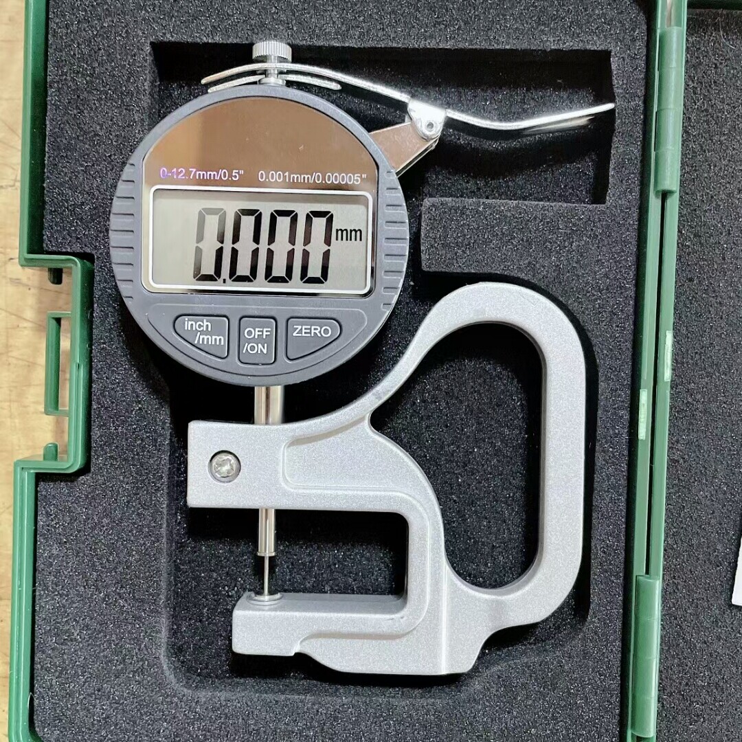 Thin head round flat digital display thickness gauge micrometer thickness gauge 12mm0 001 high precision measurement thickness gauge paper