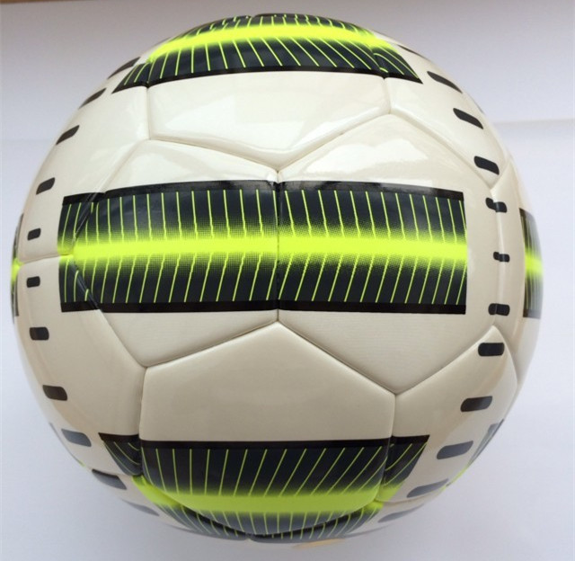 Ballon de football - Ref 6769 Image 48
