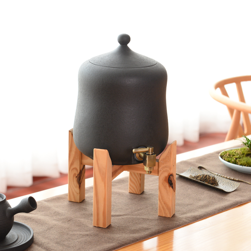 Japanese coarse pottery lava rock - tank water storage tank ceramic filtering zen water storage tank of the big bucket with the tap switch