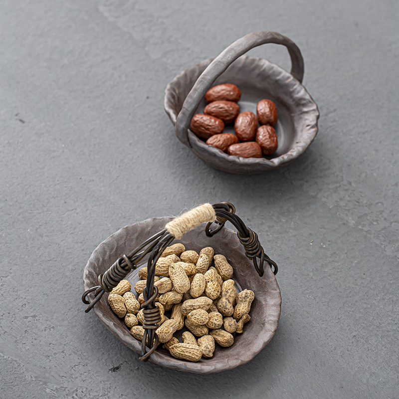 Japanese coarse pottery bowl dish manual tea table 'lads' Mags' including nuts dessert snacks plate restoring ancient ways rock, handle plate
