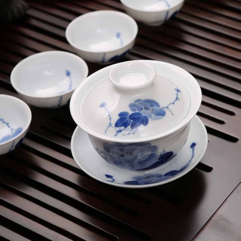 Old guest hand - sketching jingdezhen blue and white porcelain tea set the set of ceramic tea set, green lotus tea gift box package